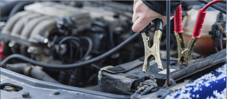 Cómo detectar fugas de corriente en la batería del coche